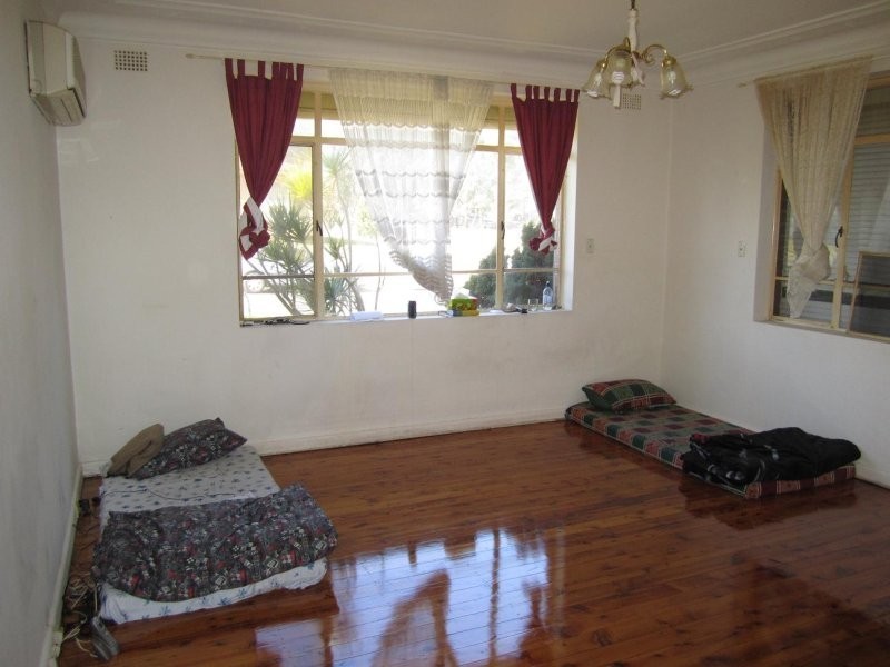 2 Harrow Street, Marayong NSW 2148