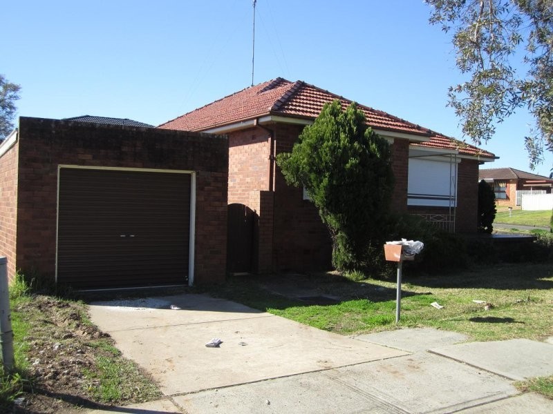 2 Harrow Street, Marayong NSW 2148