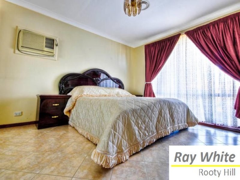 6 Cody Place, Oakhurst NSW 2761