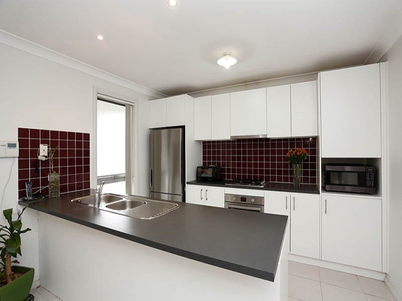 3 Hude Place, Stanhope Gardens NSW 2768