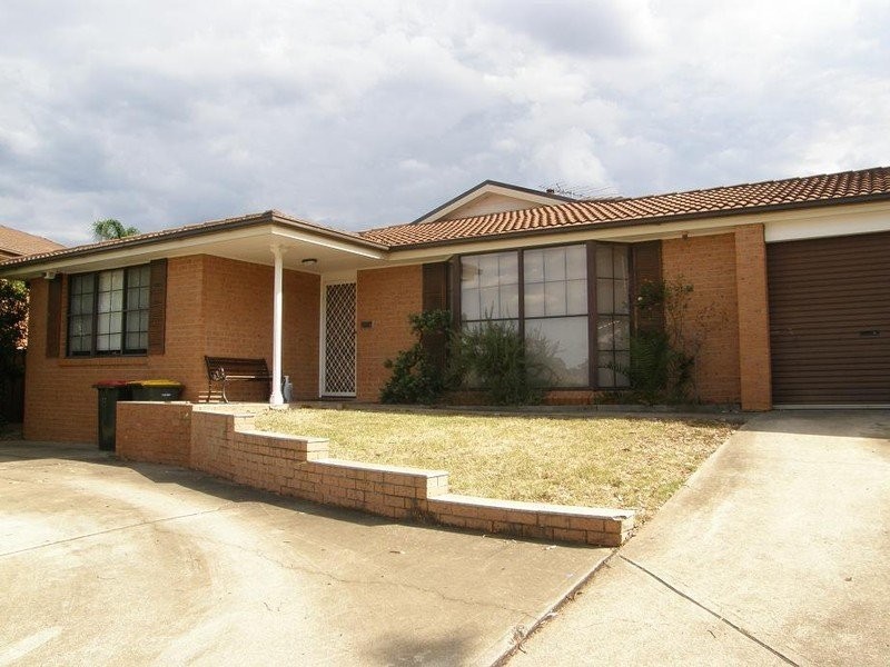 13 Dellit Place, Doonside NSW 2767
