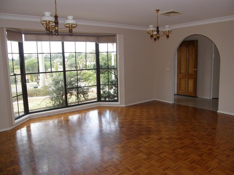 13 Dellit Place, Doonside NSW 2767