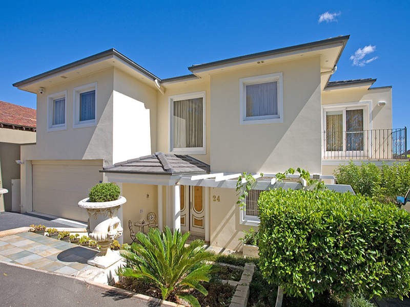 24 Headland Road, Castle Cove NSW 2069