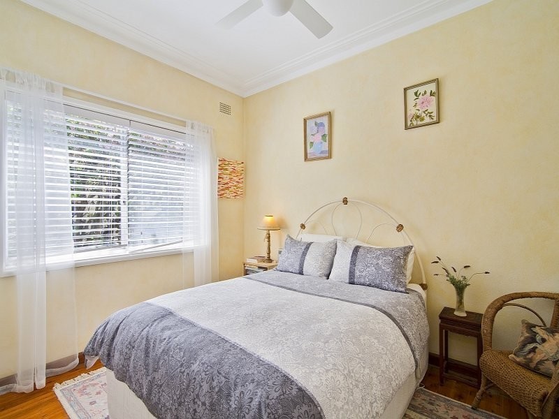 181 Eastern Valley Way, Middle Cove NSW 2068