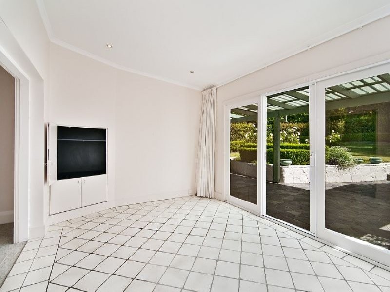 56 Fourth Avenue, Willoughby NSW 2068