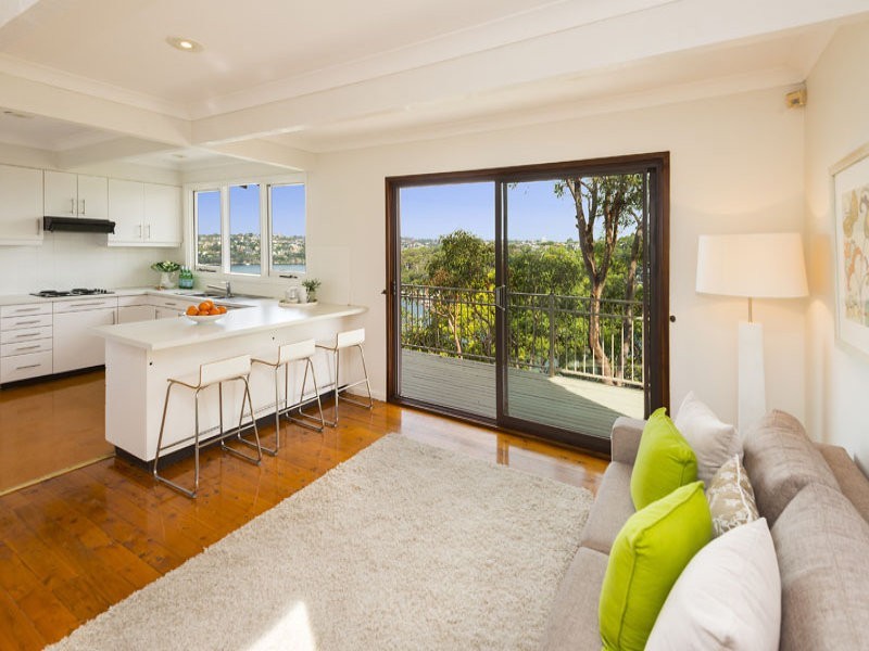 32 Linden Way, Castlecrag NSW 2068