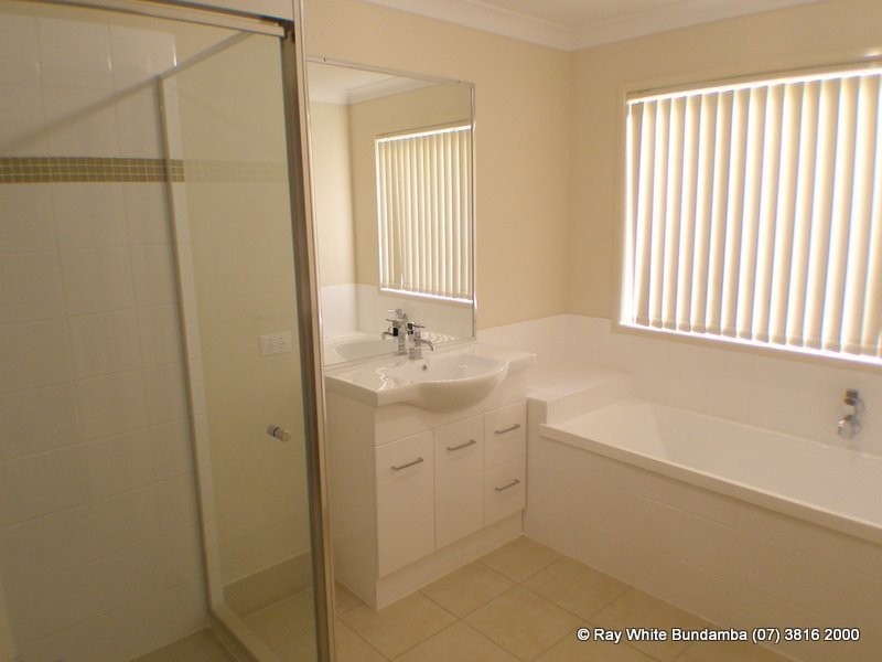 Blackstone QLD 4304