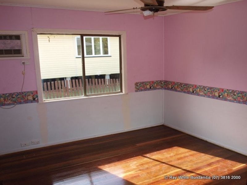 169 South Station Road, Silkstone QLD 4304