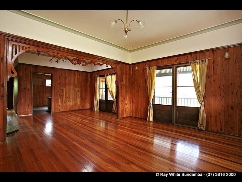 2 St Michaels Terrace, Pine Mountain QLD 4306