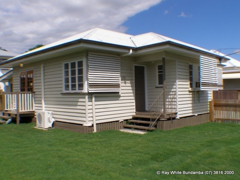 170 South Station Road, Silkstone QLD 4304