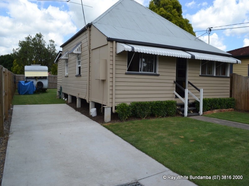 21 Chubb Street, One Mile QLD 4305