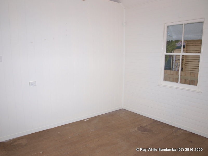 21 Chubb Street, One Mile QLD 4305