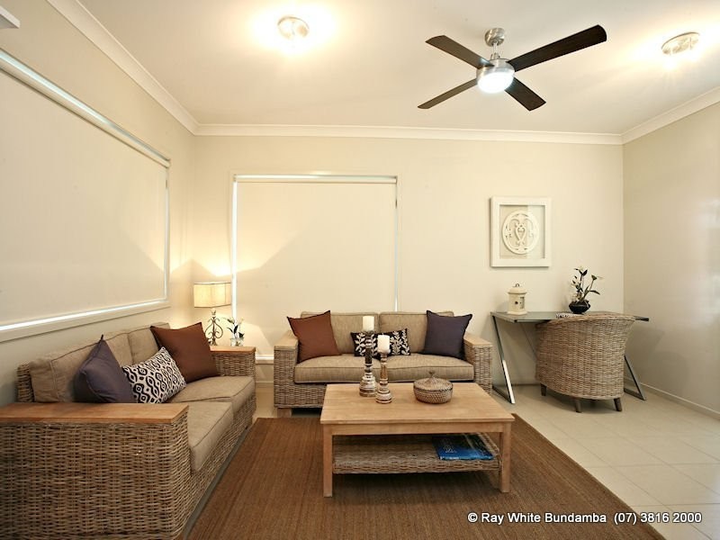 2/4A Morris Street, Silkstone QLD 4304