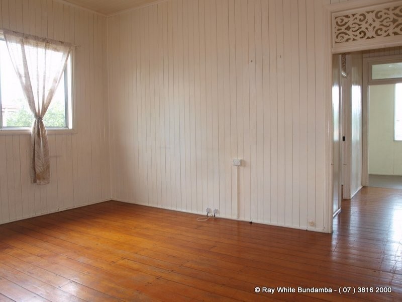 16 New Chum Road, Dinmore QLD 4303