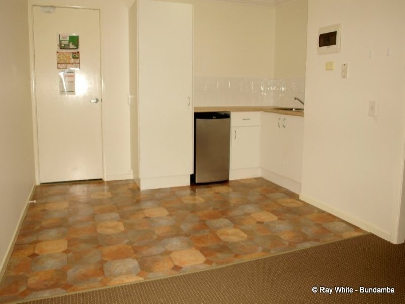 11/9 Lindsay Street, Bundamba QLD 4304