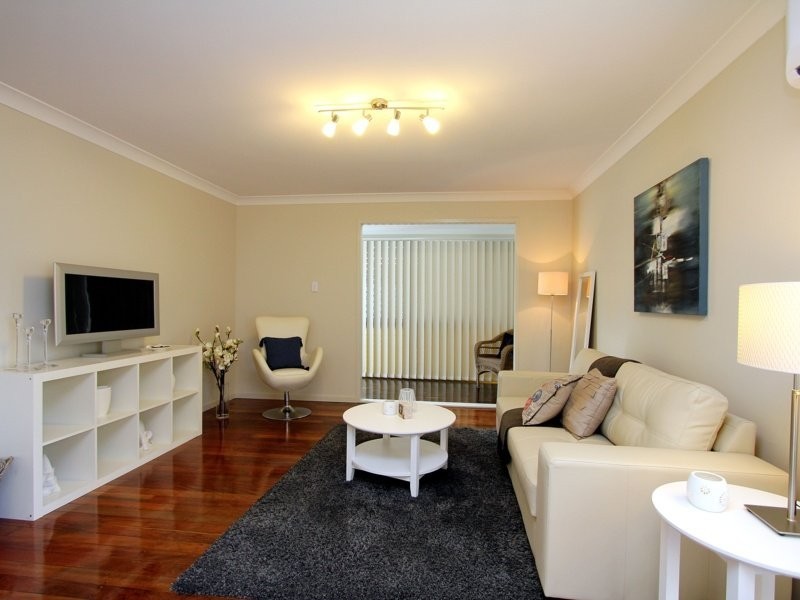 108 Barclay Street, Bundamba QLD 4304