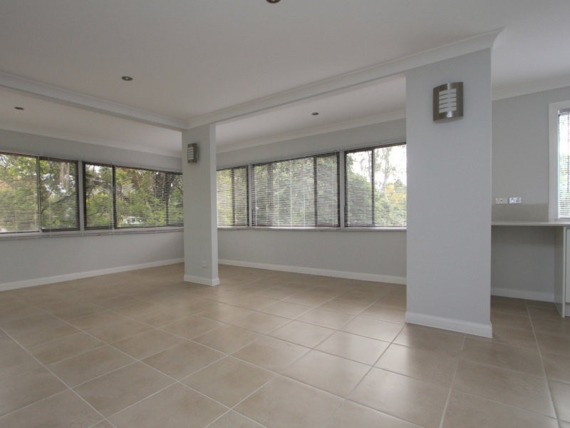 77 Jacaranda Street, East Ipswich QLD 4305