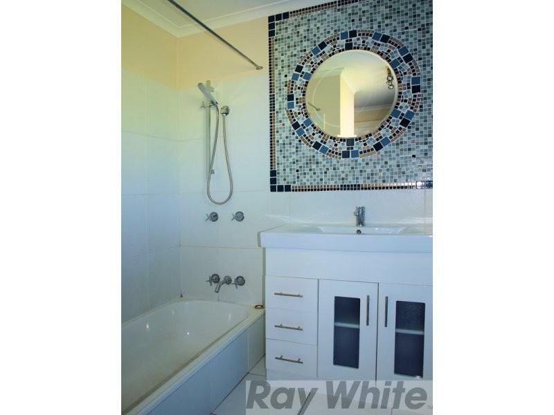 3 Wills Street, Churchill QLD 4305