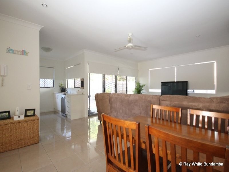 20 Russell Street, Silkstone QLD 4304