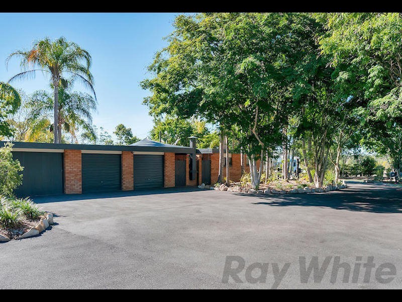 2 Harwoods Road, Walloon QLD 4306