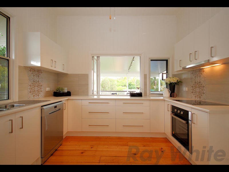 50 Glebe Road, Newtown QLD 4305