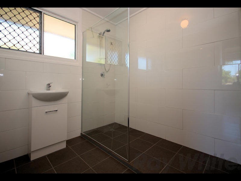 23 Cooneana Street, Bundamba QLD 4304