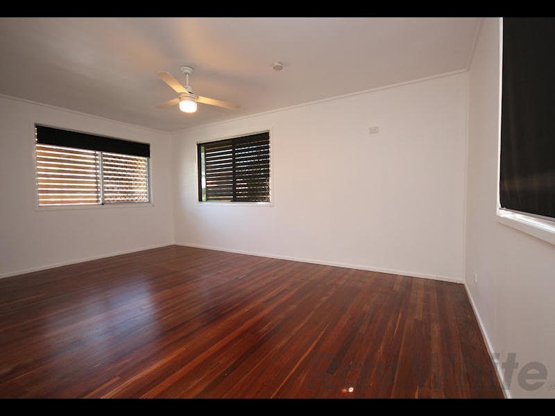 23 Cooneana Street, Bundamba QLD 4304