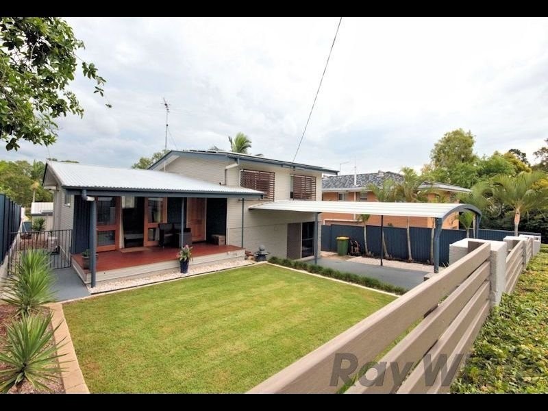 1 Belleglade Avenue, Bundamba QLD 4304