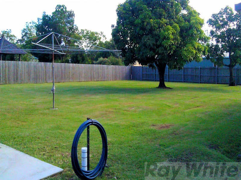 13 Taylor Street, Dinmore QLD 4303