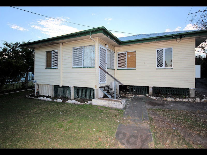 Silkstone QLD 4304