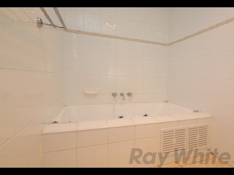 67 Mary Street, Blackstone QLD 4304