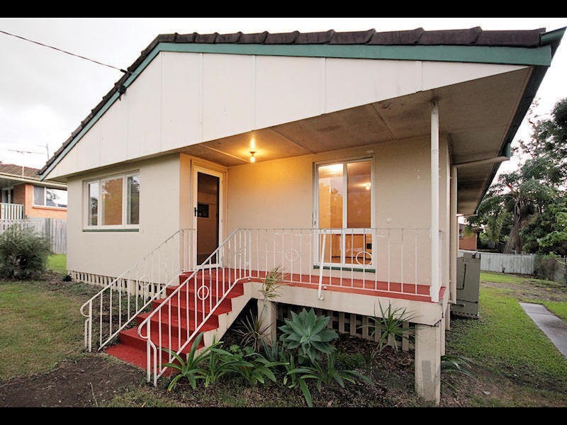 Dinmore QLD 4303
