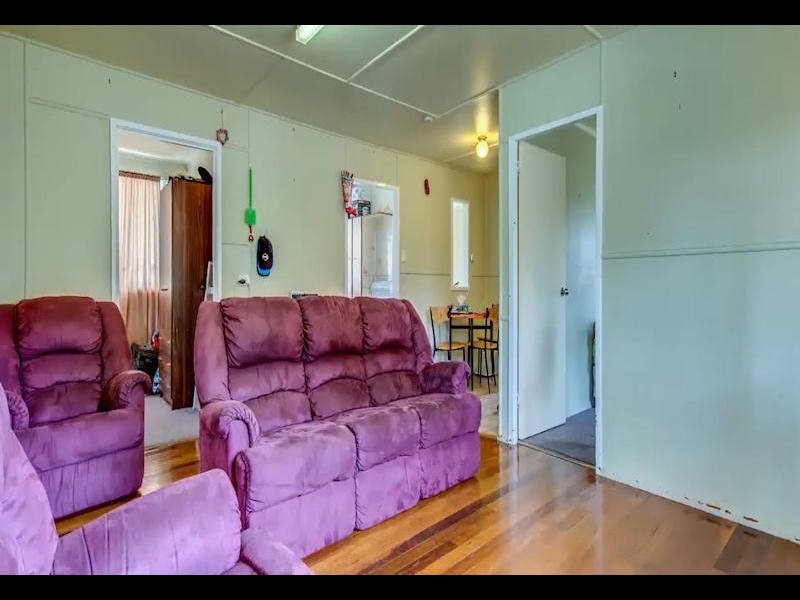 18 Bellhaven Drive, Bundamba QLD 4304