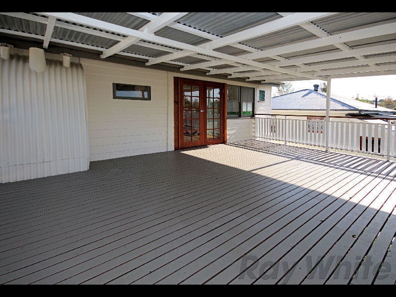 Newtown QLD 4305