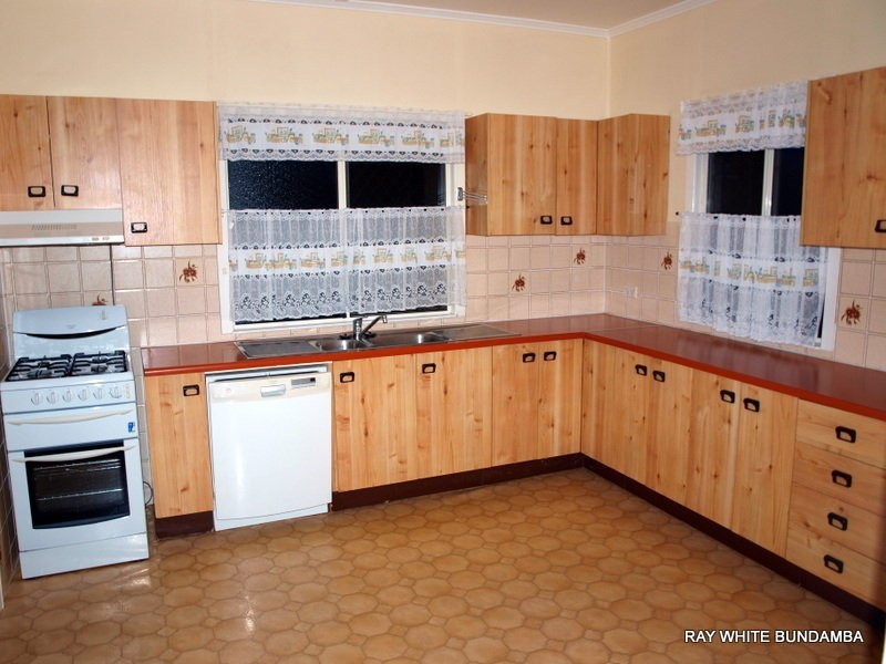 Silkstone QLD 4304