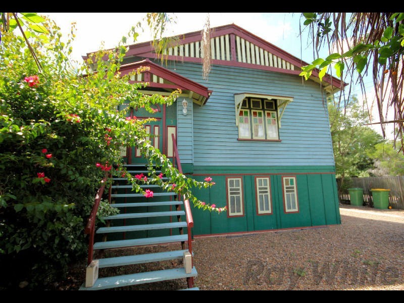 3 Wellington Street, Brassall QLD 4305