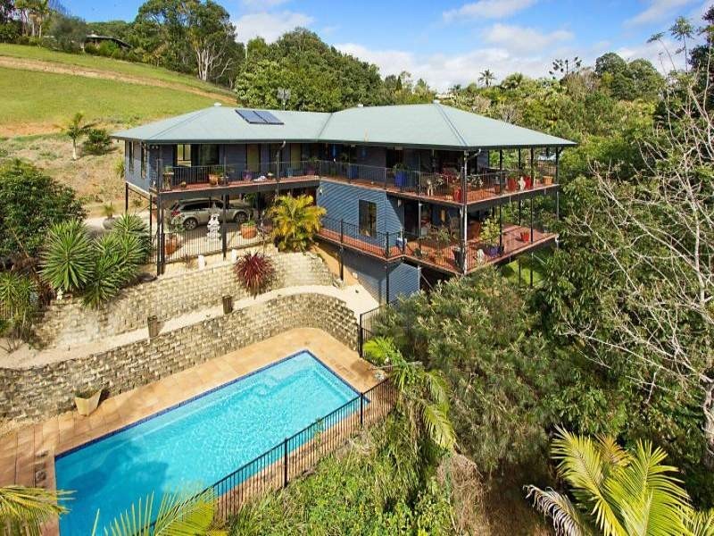 6 Smiths Creek Road, Uki NSW 2484