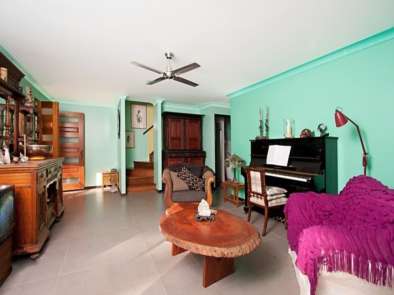 6 Smiths Creek Road, Uki NSW 2484