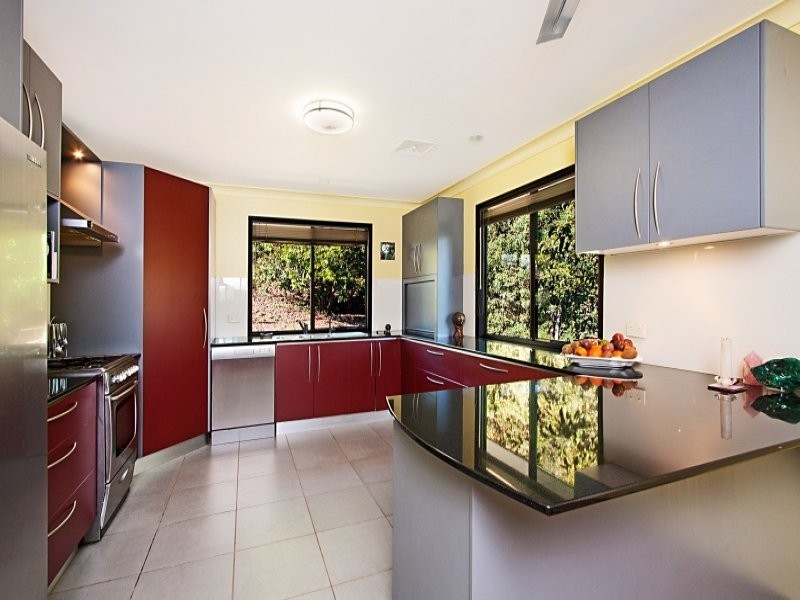 6 Smiths Creek Road, Uki NSW 2484