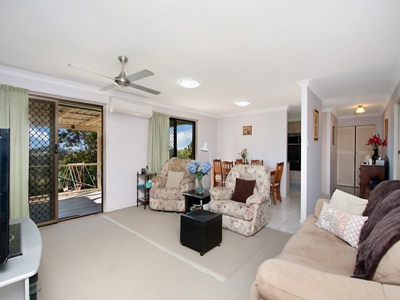 19 Elsie Street, Banora Point NSW 2486