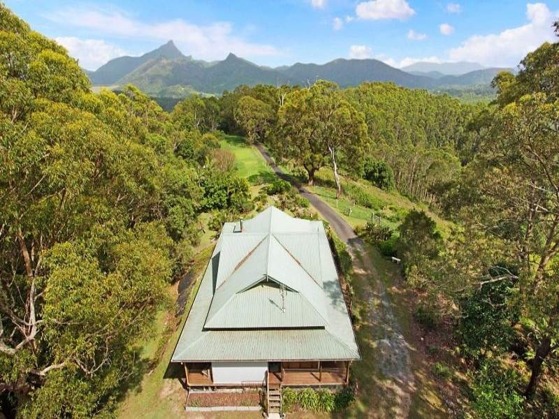 89 Chowan Creek Road, Uki NSW 2484
