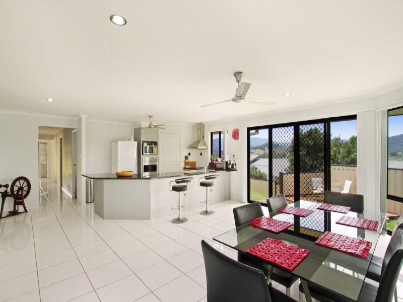 10 Saddle Way, Murwillumbah NSW 2484