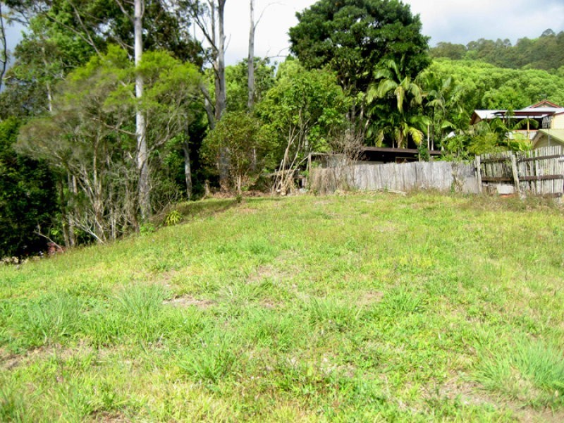 14 Church Street, Uki NSW 2484