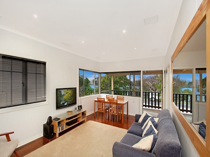 136 Riverside Drive, Tumbulgum NSW 2490