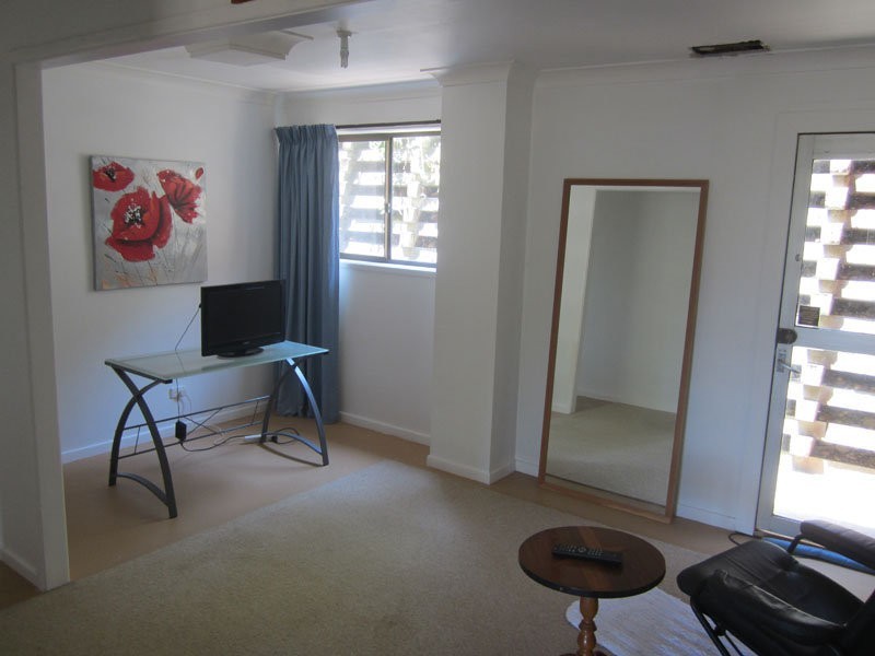 Unit @ 61 Rowlands Creek Road, Uki NSW 2484