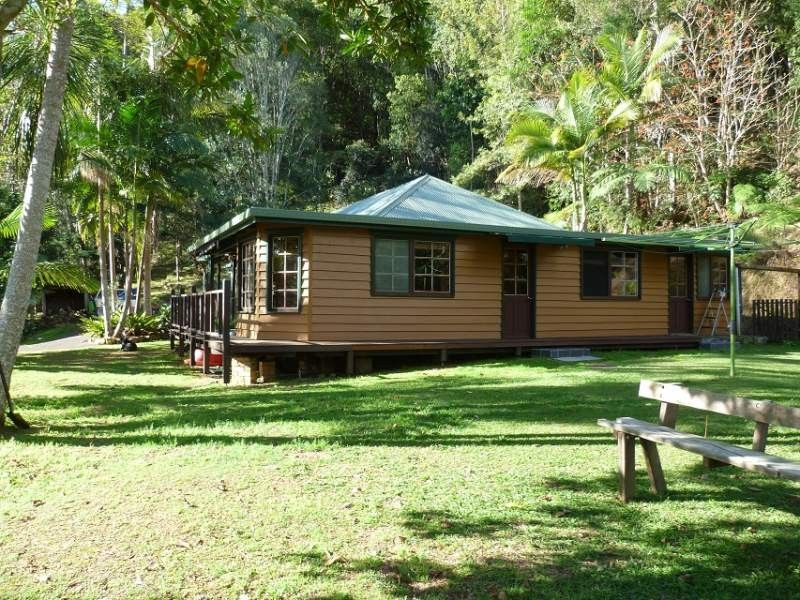 55 Rowlands Creek Road, Uki NSW 2484