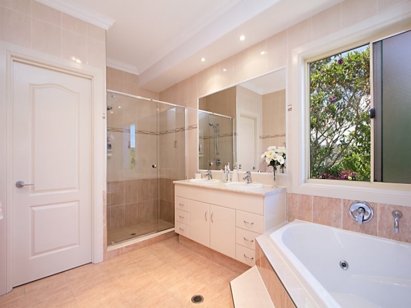 77 Booyong Place, Nobbys Creek NSW 2484