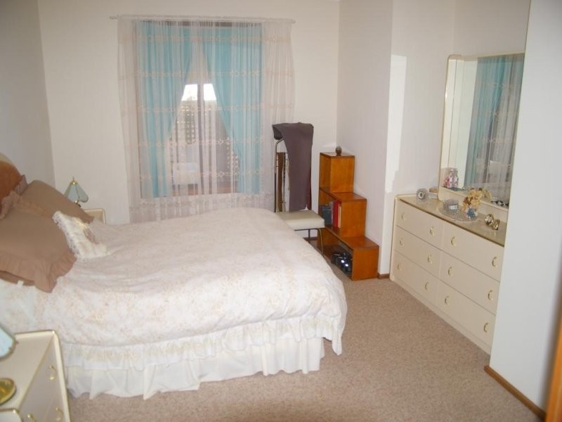 24 Kay Drive, Wallaroo SA 5556