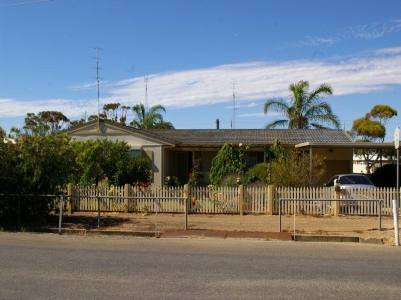 87 Cornish Terrace, Wallaroo SA 5556