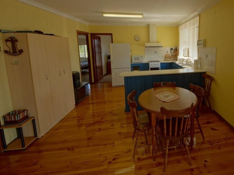 26 Ernest Terrace, Wallaroo SA 5556